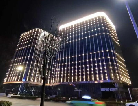 谷城亮化工程安装注意事项。